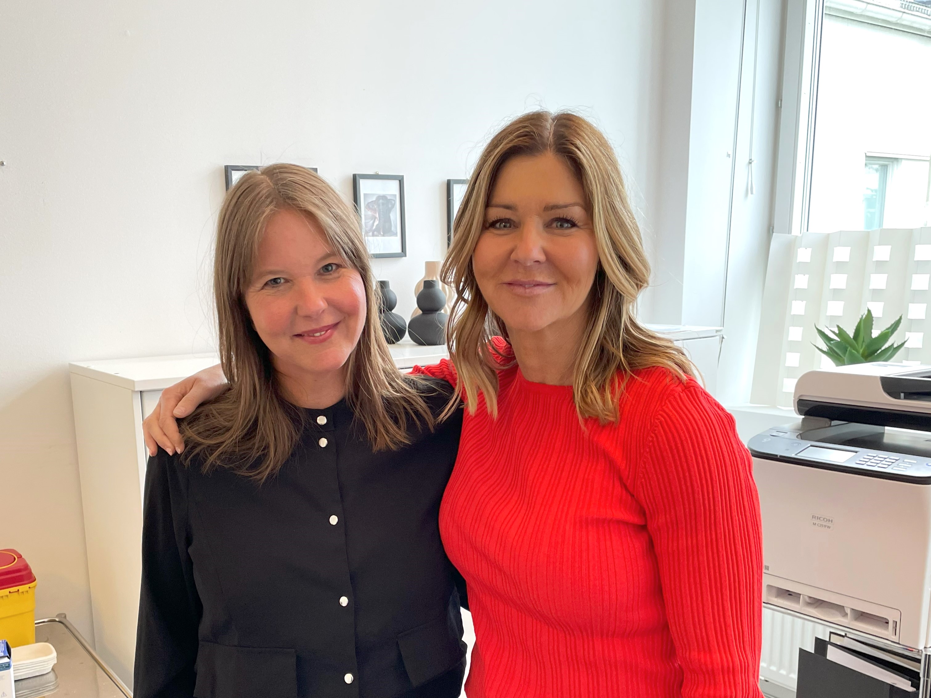 Madeleine Hjort och Åsa Book, skolsköterskor på Möckelngymnasiet, är en del av satsningen av att erbjuda HPV-vaccination till eleverna på skolan. 